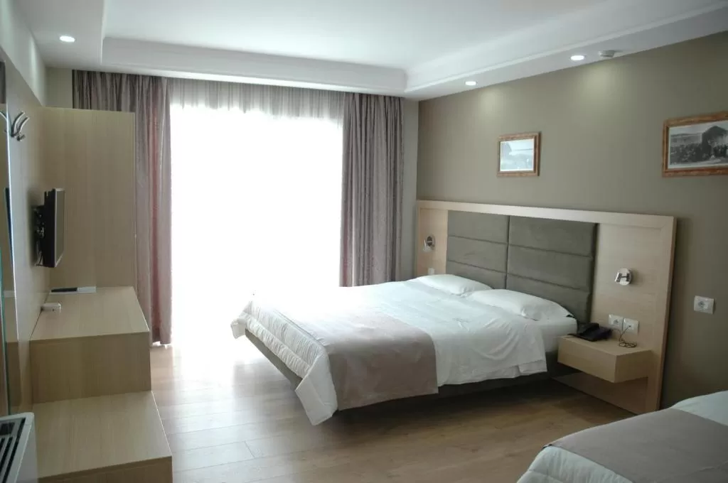 Dyrrah TRPL room 1.jpg